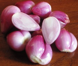 Get Your Cholesterol Level Down with Onion